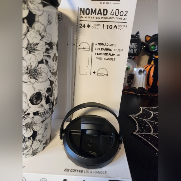 Hydrapeak- "NOMAD" 40oz Insulated Stainless-Steel Travel Tumbler - Picture 4 of 6